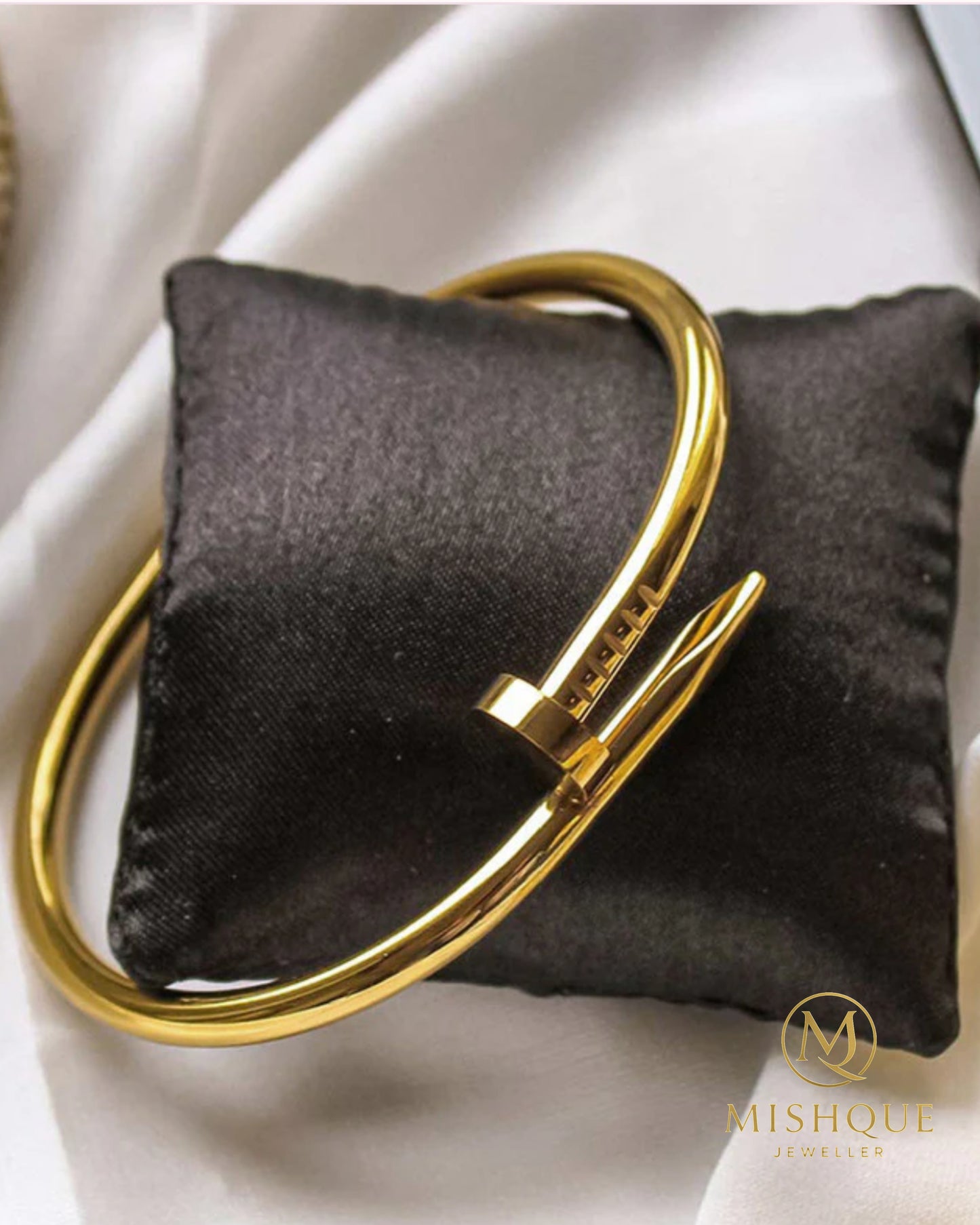 Golden Nail Twist Bangle